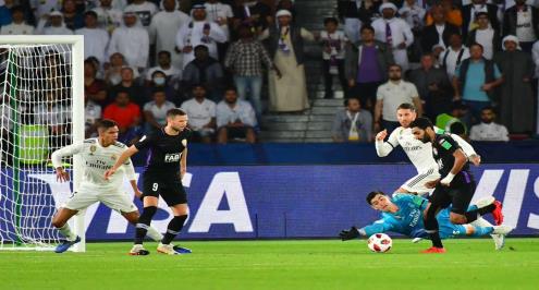 حسين الشحات: لا أعرف كيف أنقذ الريال مرماه من تسديدتي